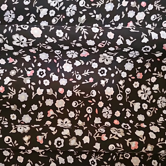 Loft Blouse - Picture 2 of 5